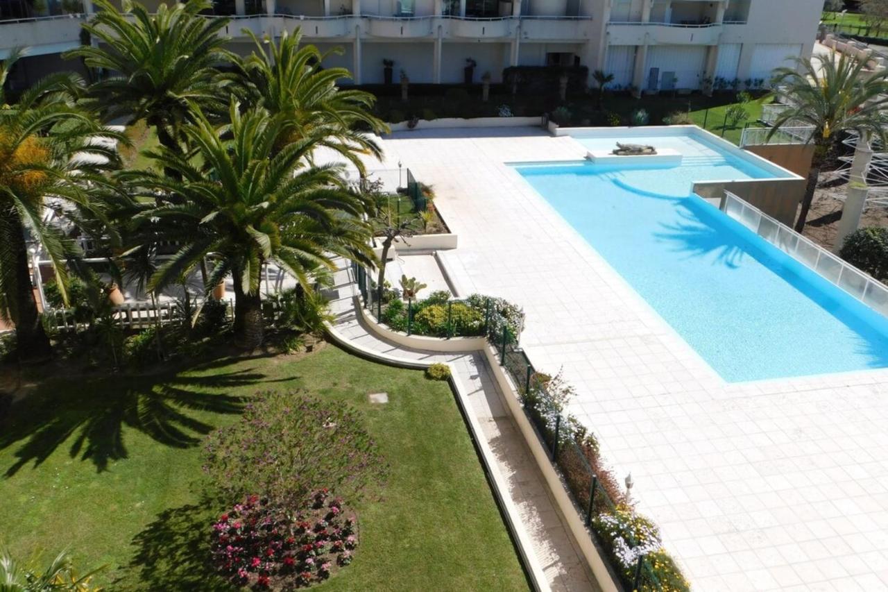 דירות "T2 "Antibes Les Pins 3" Air Conditionned Sea View With Parking And Pool" מראה חיצוני תמונה